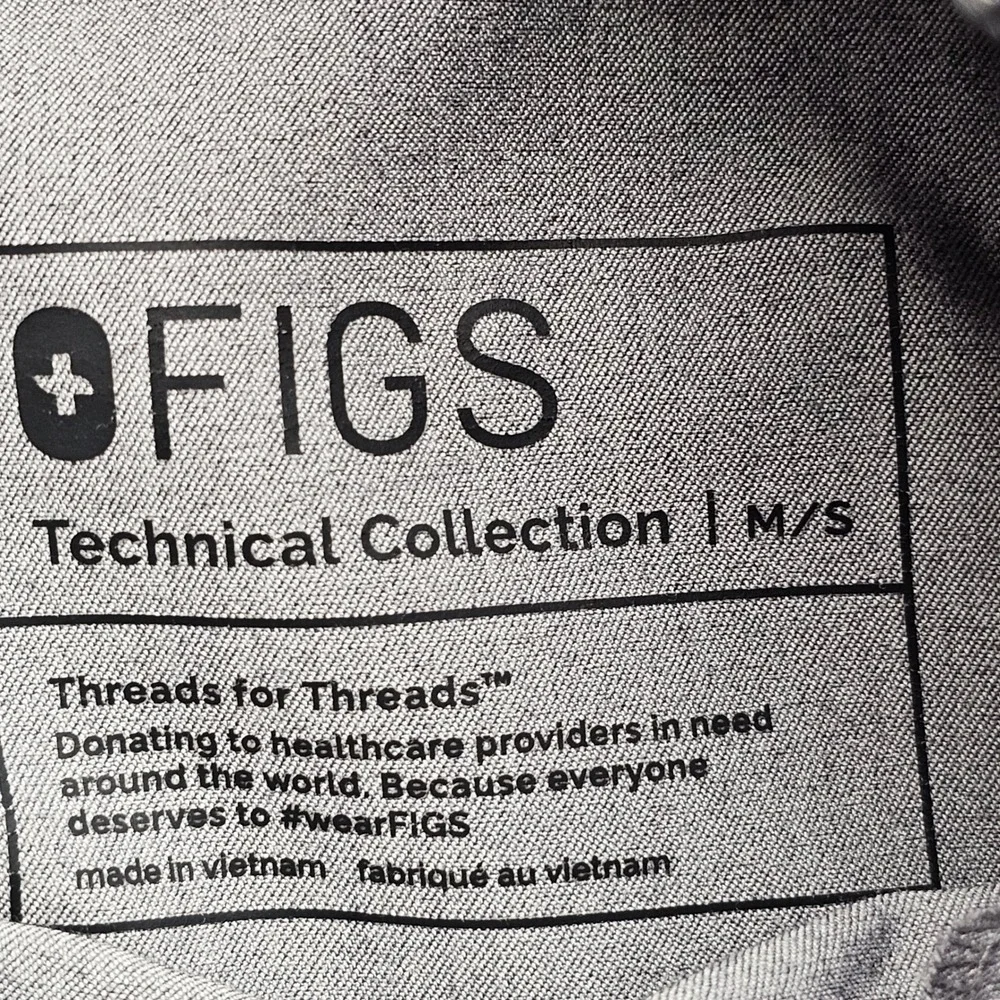 FIGS Technical Collection Mens M/S Grey Jogger Scrub Pants Medical Uniform Short